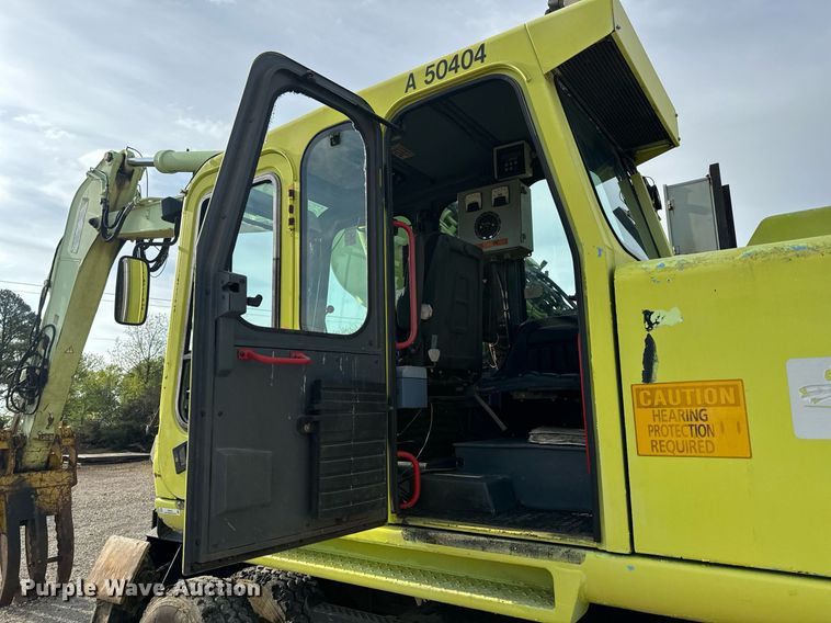 image for item EH6713 2003 Atlas 1604KZW wheeled excavator