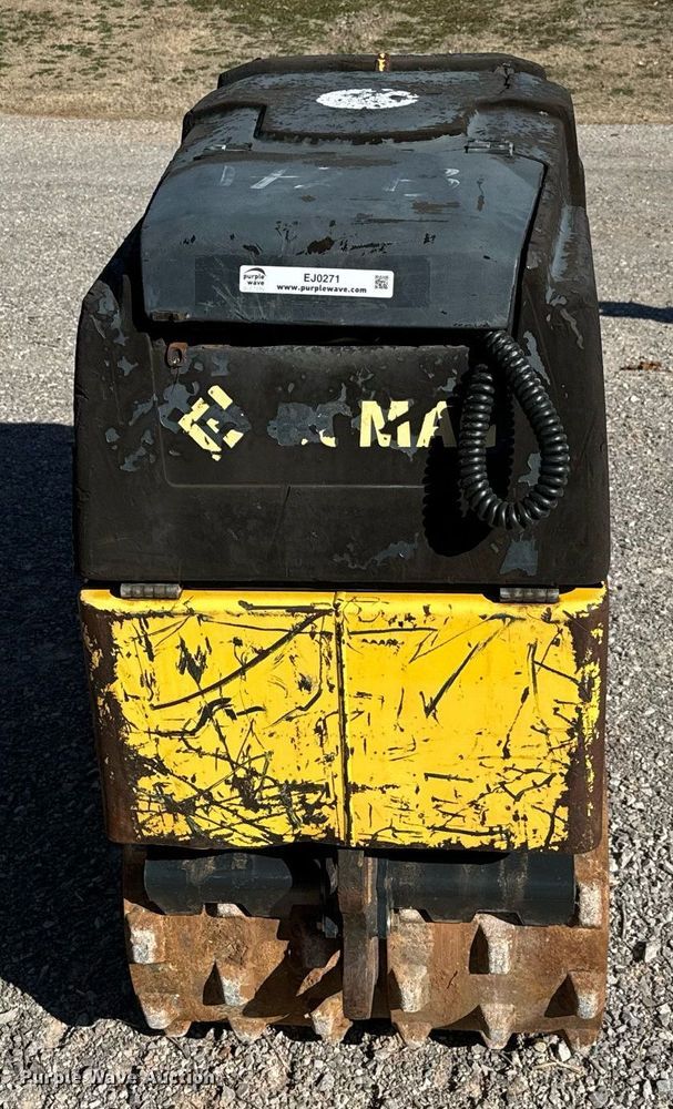 image for item EJ0271 Bomag  BMP8500 trench compactor