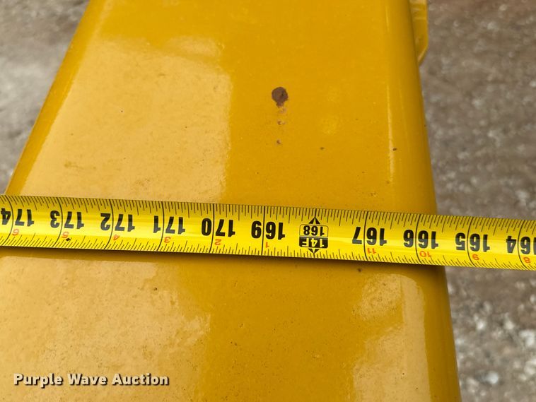 image for item EJ0518 2020 K-Tec 2822 Flex land leveler