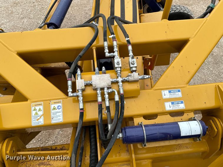 image for item EJ0518 2020 K-Tec 2822 Flex land leveler