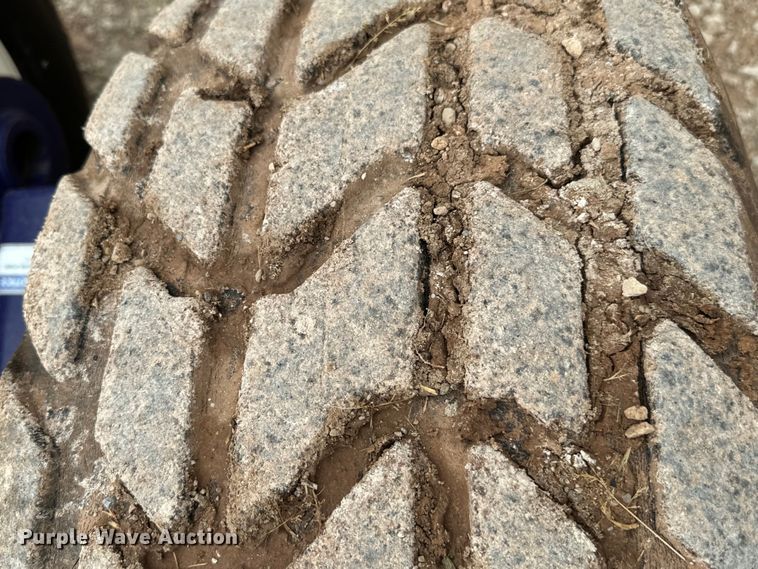 image for item EJ0518 2020 K-Tec 2822 Flex land leveler