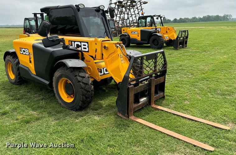 image for item EJ0522 2021 JCB 505-20 tool carrier telehandler