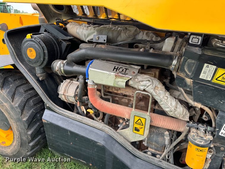 image for item EJ0522 2021 JCB 505-20 tool carrier telehandler