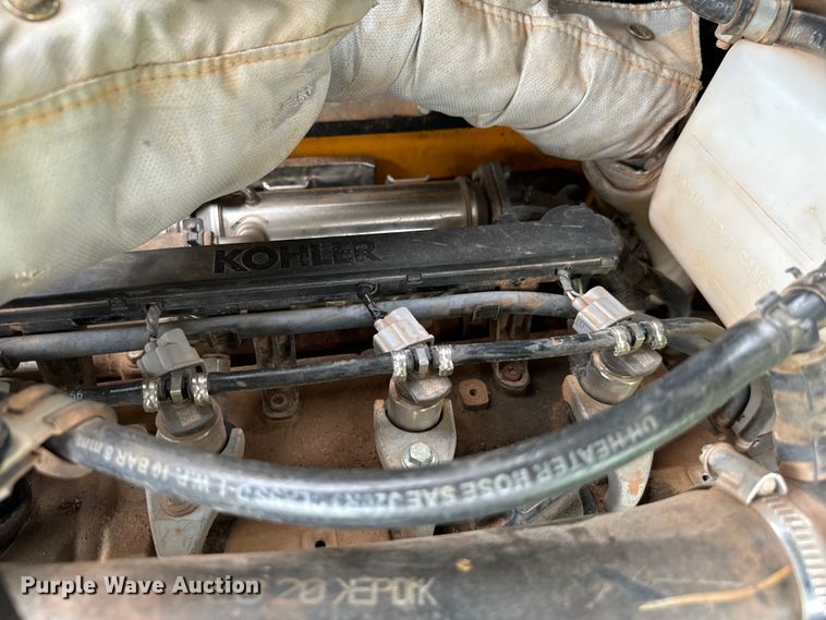 image for item EJ0522 2021 JCB 505-20 tool carrier telehandler