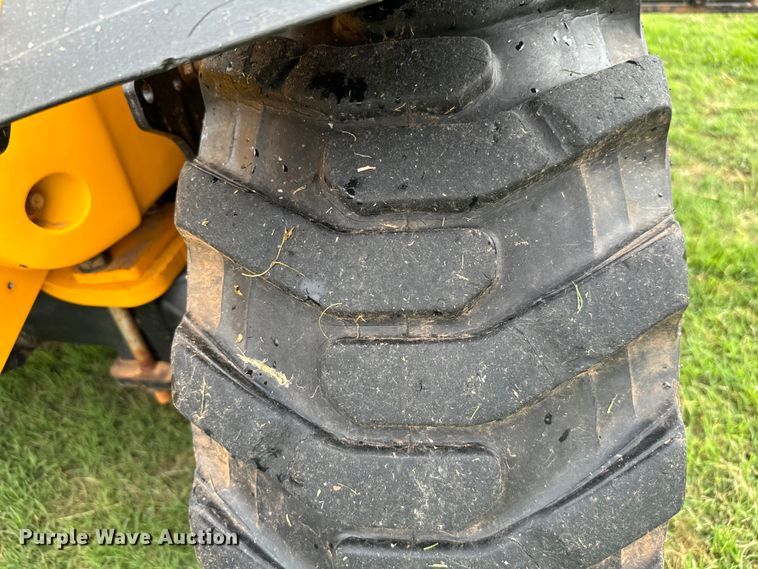 image for item EJ0522 2021 JCB 505-20 tool carrier telehandler