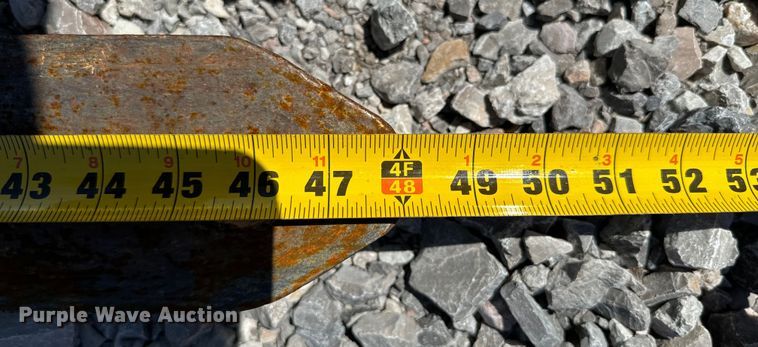 image for item EJ0553 2013 JLG Skytrak 8042 telehandler