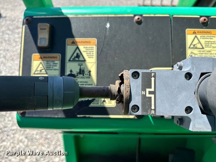 image for item EJ0553 2013 JLG Skytrak 8042 telehandler