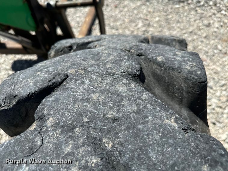 image for item EJ0553 2013 JLG Skytrak 8042 telehandler