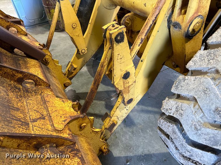 image for item EJ0566 1980 Caterpillar 920 wheel loader