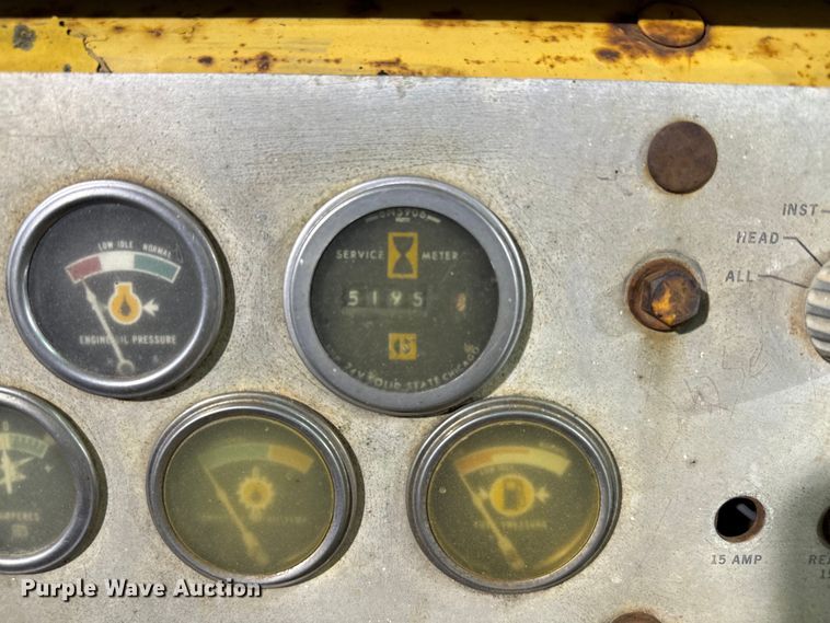 image for item EJ0566 1980 Caterpillar 920 wheel loader