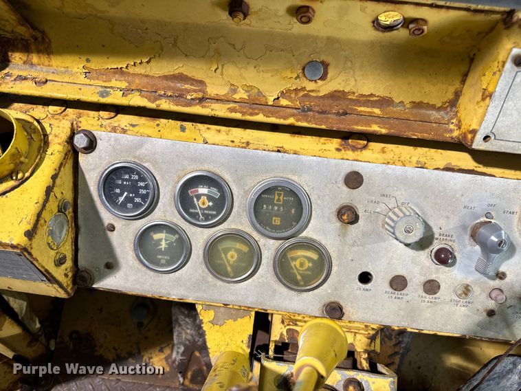 image for item EJ0566 1980 Caterpillar 920 wheel loader