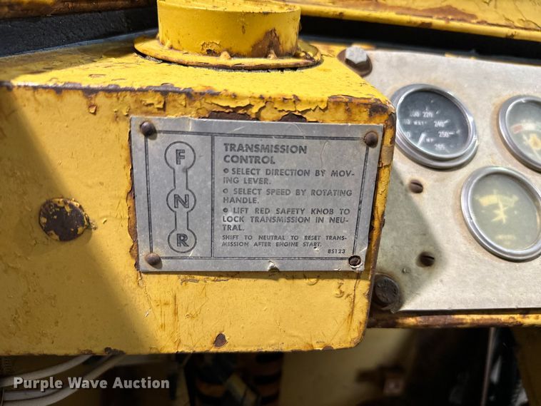 image for item EJ0566 1980 Caterpillar 920 wheel loader