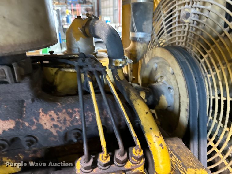 image for item EJ0566 1980 Caterpillar 920 wheel loader