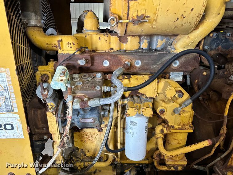 image for item EJ0566 1980 Caterpillar 920 wheel loader