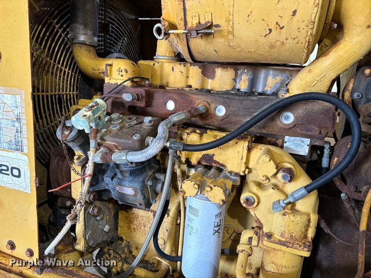 image for item EJ0566 1980 Caterpillar 920 wheel loader