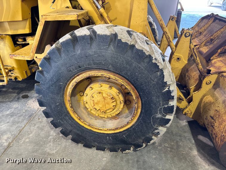 image for item EJ0566 1980 Caterpillar 920 wheel loader