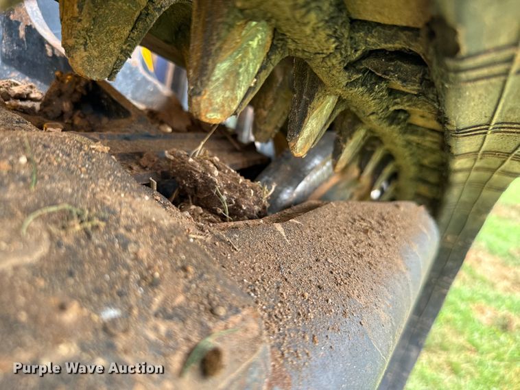 image for item EJ0575 2020 JCB 270T tracked skid steer loader