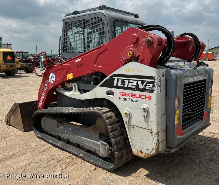 image for item EJ0580 2018 Takeuchi TL12V2 tracked skid steer loader