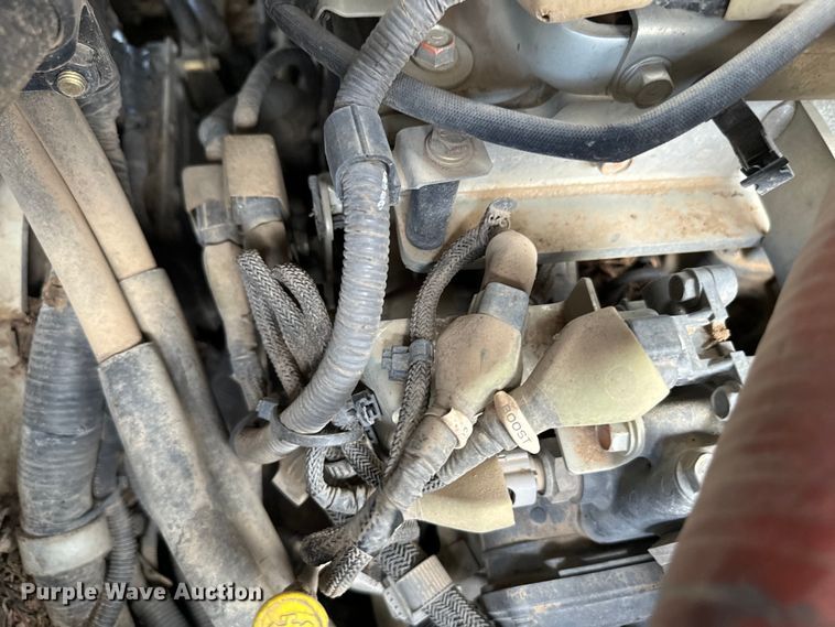 image for item EJ0580 2018 Takeuchi TL12V2 tracked skid steer loader