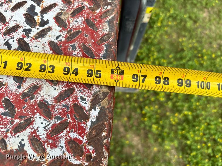 image for item EJ0590 2006 Ford F650 Super Duty Pro Loader Crew Cab utility / service truck