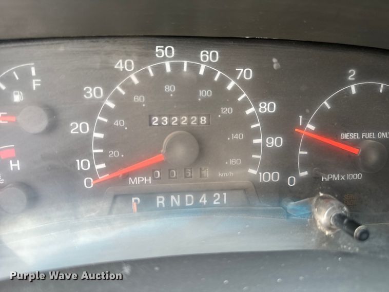 image for item EJ0590 2006 Ford F650 Super Duty Pro Loader Crew Cab utility / service truck