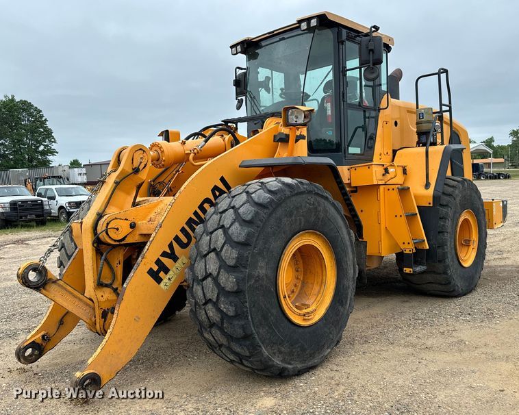 image for item EJ0597 2019 Hyundai  HL970 wheel loader