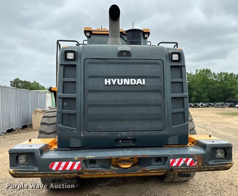 image for item EJ0597 2019 Hyundai  HL970 wheel loader