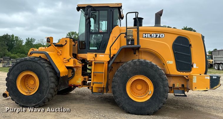 image for item EJ0597 2019 Hyundai  HL970 wheel loader