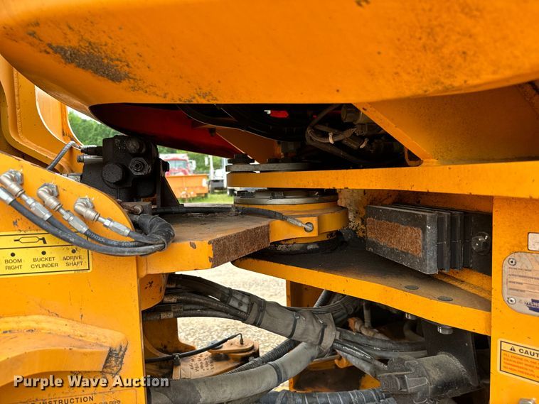 image for item EJ0597 2019 Hyundai  HL970 wheel loader