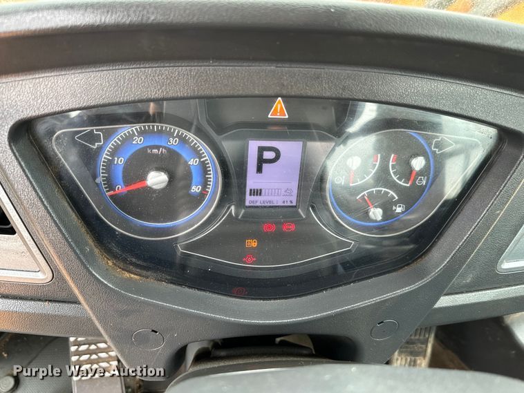 image for item EJ0597 2019 Hyundai  HL970 wheel loader