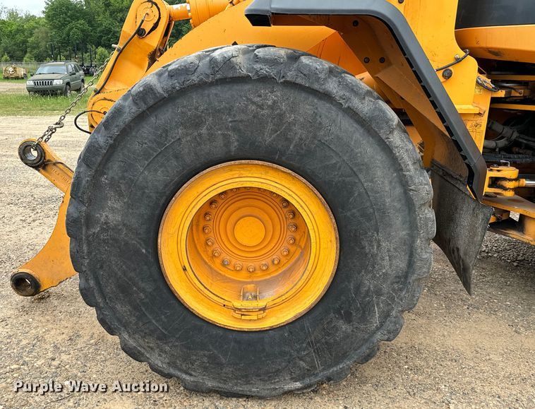 image for item EJ0597 2019 Hyundai  HL970 wheel loader