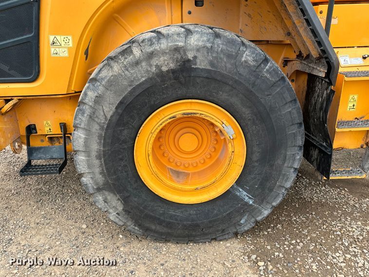 image for item EJ0597 2019 Hyundai  HL970 wheel loader
