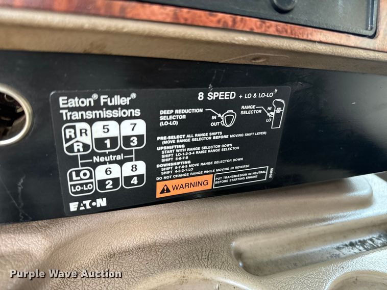 image for item EJ0610 2006 International  5500i dump truck