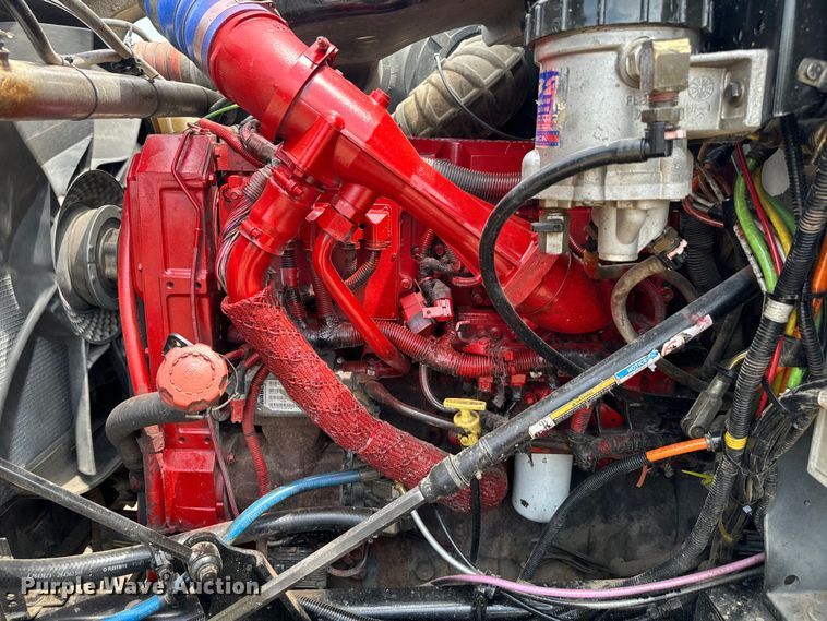 image for item EJ0610 2006 International  5500i dump truck