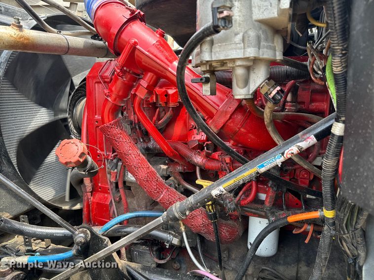 image for item EJ0610 2006 International  5500i dump truck