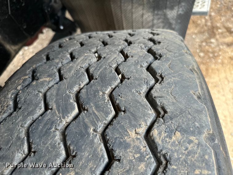 image for item EJ0610 2006 International  5500i dump truck