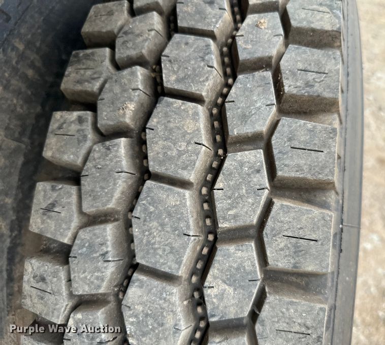 image for item EJ0610 2006 International  5500i dump truck