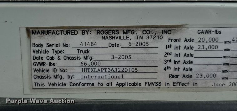 image for item EJ0610 2006 International  5500i dump truck