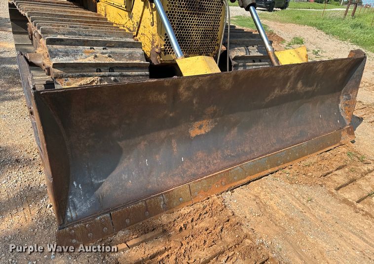 image for item EJ0615 1982 Caterpillar  D6D dozer