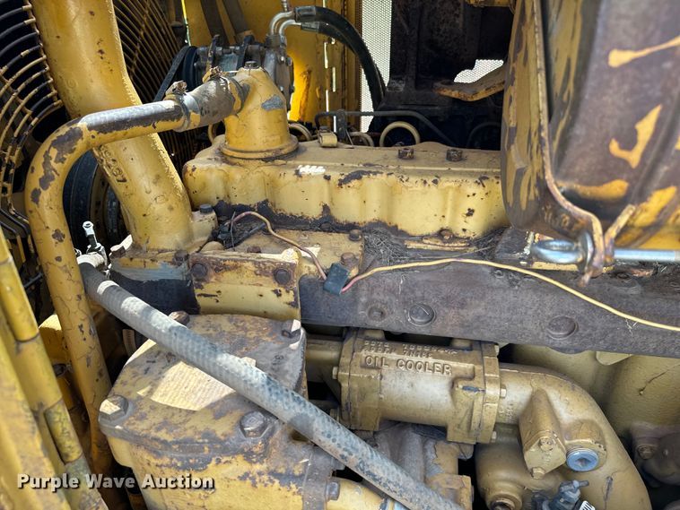 image for item EJ0615 1982 Caterpillar  D6D dozer