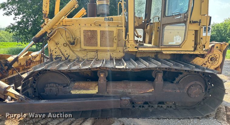 image for item EJ0615 1982 Caterpillar  D6D dozer