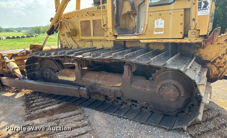image for item EJ0615 1982 Caterpillar  D6D dozer