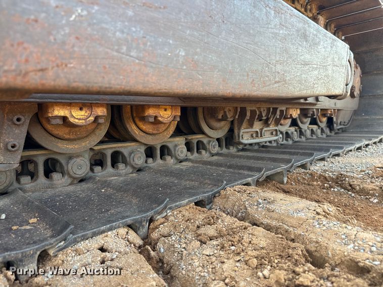 image for item EJ0615 1982 Caterpillar  D6D dozer