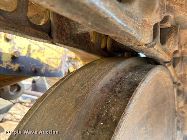 image for item EJ0615 1982 Caterpillar  D6D dozer