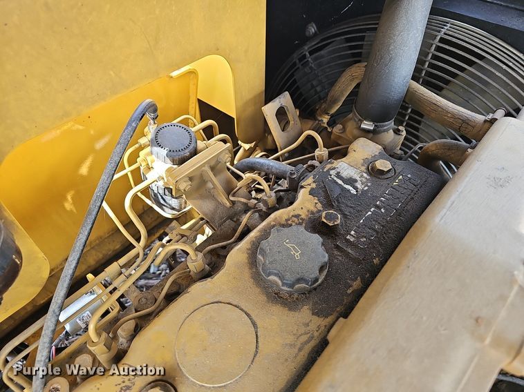 image for item EJ5361 2003 Vermeer BC1400 wood chipper