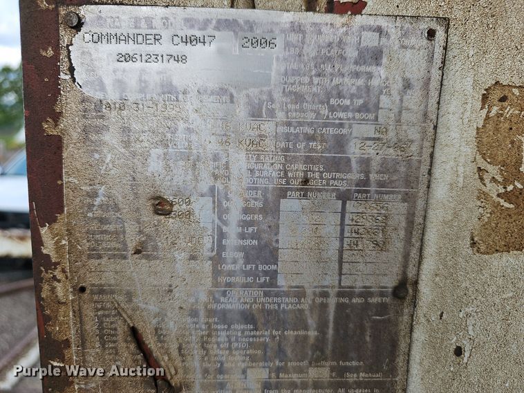 image for item EJ5362 2007 International 7400 digger derrick truck