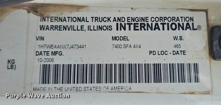 image for item EJ5362 2007 International 7400 digger derrick truck