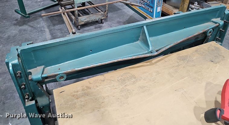 image for item EJ6225 2017 Grizzly  G5772 metal shear