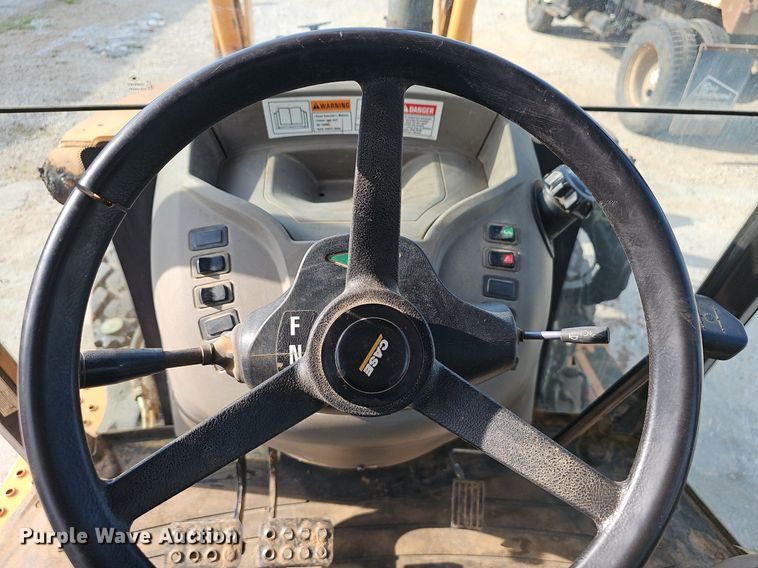 image for item EJ6290 2011 Case 580 Super N backhoe