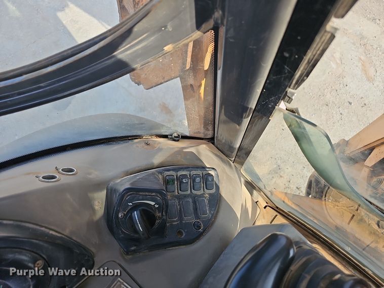 image for item EJ6290 2011 Case 580 Super N backhoe